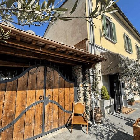 Locanda Il Deserto Livorno Buitenkant foto